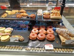 -巴黎贝甜(大宁国际商业广场店)