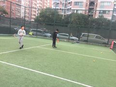 -快网网球俱乐部(长宁区金桥花园球场)