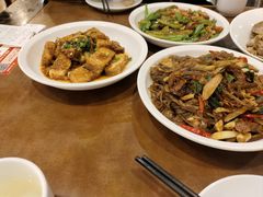 -一楼食业·美食人家