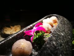 干贝咸蛋黄虾滑-哥老官重庆美蛙鱼头(西湖银泰十一哥店)