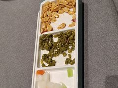 -荷塘秋月·本帮江浙菜(国权路店)