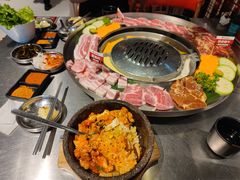 -哈哈碳都·牛肋条无限自助烤肉(台江万达店)