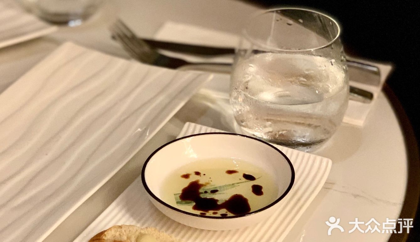 澳门美食打卡｜官也街的西班牙特色餐厅🍴