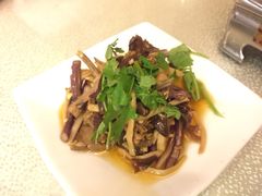 -唐师傅湘西名菜馆(武陵路店)