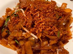-新大咀港式茶餐厅(宝山万达店)