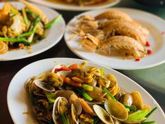 -岛中岛·海鲜大排档·万宁老字号(东澳店)