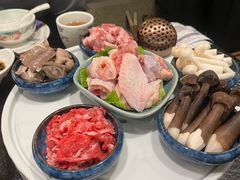 -得意咚瓜·顺德鱼生·冬瓜盅火锅