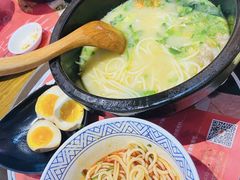 -妈妈故事米线(市府恒隆店)