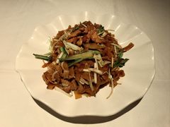 干炒牛河-长安·雅致观景餐厅