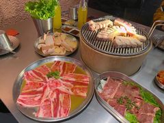 -哈哈碳都·牛肋条无限自助烤肉(台江万达店)