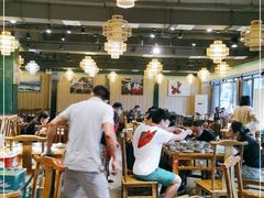 大堂-肖肖酸萝卜鱼火锅(总店)