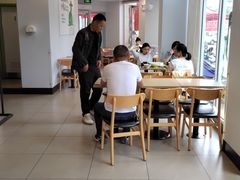 用餐区-老乡鸡(肥东文一名都店)