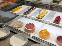 -厦门海沧正元希尔顿逸林酒店開全日餐厅