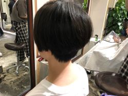 -愉己冥想·护发专门店