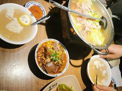 -肖四女乐山跷脚牛肉(世博源店)