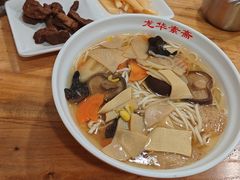 -龙华素斋(龙华路店)