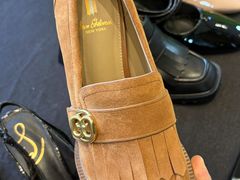 -广州周大福金融中心