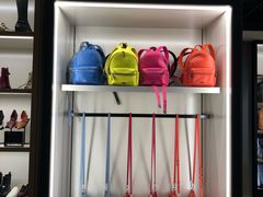 -伯肯黑德角名品折扣购物中心