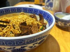 -沪西老弄堂面馆(定西路店)