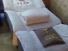 -皇盈轻奢·足道瑜伽·SPA会所(郑州东站店)