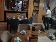 大堂-有红鸡毛店·川菜(建设路店)