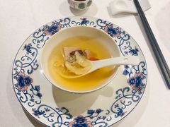 -景月阁空中食府(希尔顿酒店)