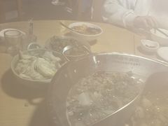 -大众跷脚牛肉馆·非遗传承单位(峨眉山店)