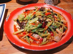 -破三川·新川菜(静安大融城店)