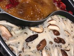 -呷哺呷哺(新世界百货望京店)
