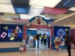 -潮宏基(万象城店)