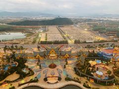 -七彩云南欢乐世界