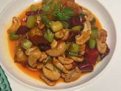 宫爆虾球-秀儿四九城·新京菜(亚运村鸟巢店)