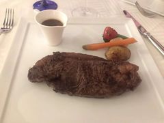 -广州塔卢特斯法国旋转餐厅
