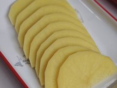 -毛辣果·贵州红酸汤牛肉火锅(西单店)