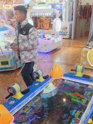 -卡通尼乐园(荟聚中心店)