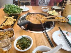 -黔三一夺夺粉酸汤火锅(百信店)