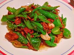 -韵味湘肴·小炒黄牛肉(五一广场美食地标店)