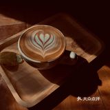 老板娘是多才多艺的专业咖啡师
