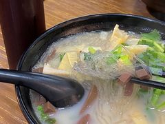 -鸭小妹鸭血粉丝(老门东店)