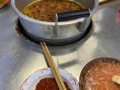 -咏勝锑锅麻辣烫(净居寺路总店)