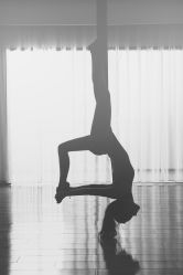 -亚太瑜伽普拉提学院