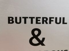 -BUTTERFUL&CREAMOROUS 黄油与面包(三里屯太古里店)