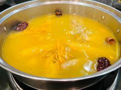 -丫丫汤膳打边炉(宏府408坊店)