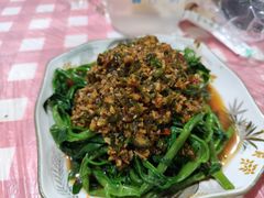 -洪霞餐馆