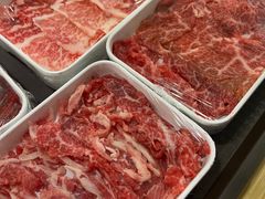 -杨老板·海鲜集市火锅·鲜切牛肉(中防万宝店)