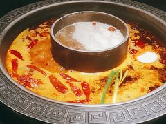 -晓宇重庆火锅(龙首店)