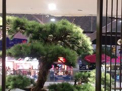 -新田360广场(上海华侨城店)