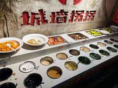 -城墙拐拐火锅(三峡广场黑金冠店)