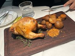 -LESCEDARS Brasserie Bistro香柏树