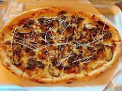 烤牛肉披萨-I HOLIC艾豪丽披萨(KKone店)
